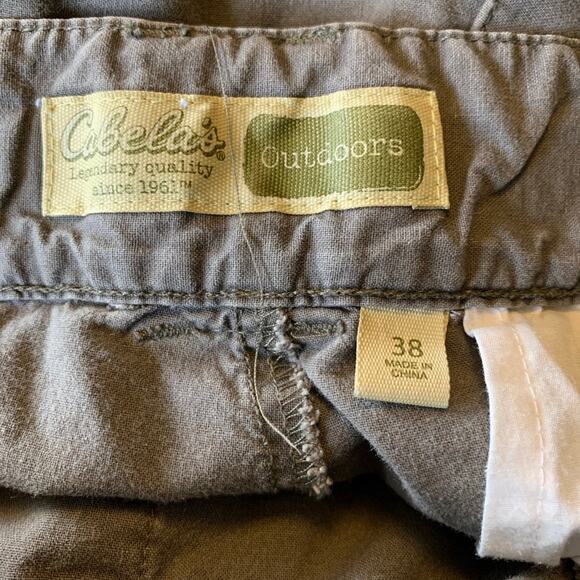 Cabela’s Men's Pants 38X30 Outdoor Cargo Convertible Hiking Fishing Shorts - Picture 7 of 8